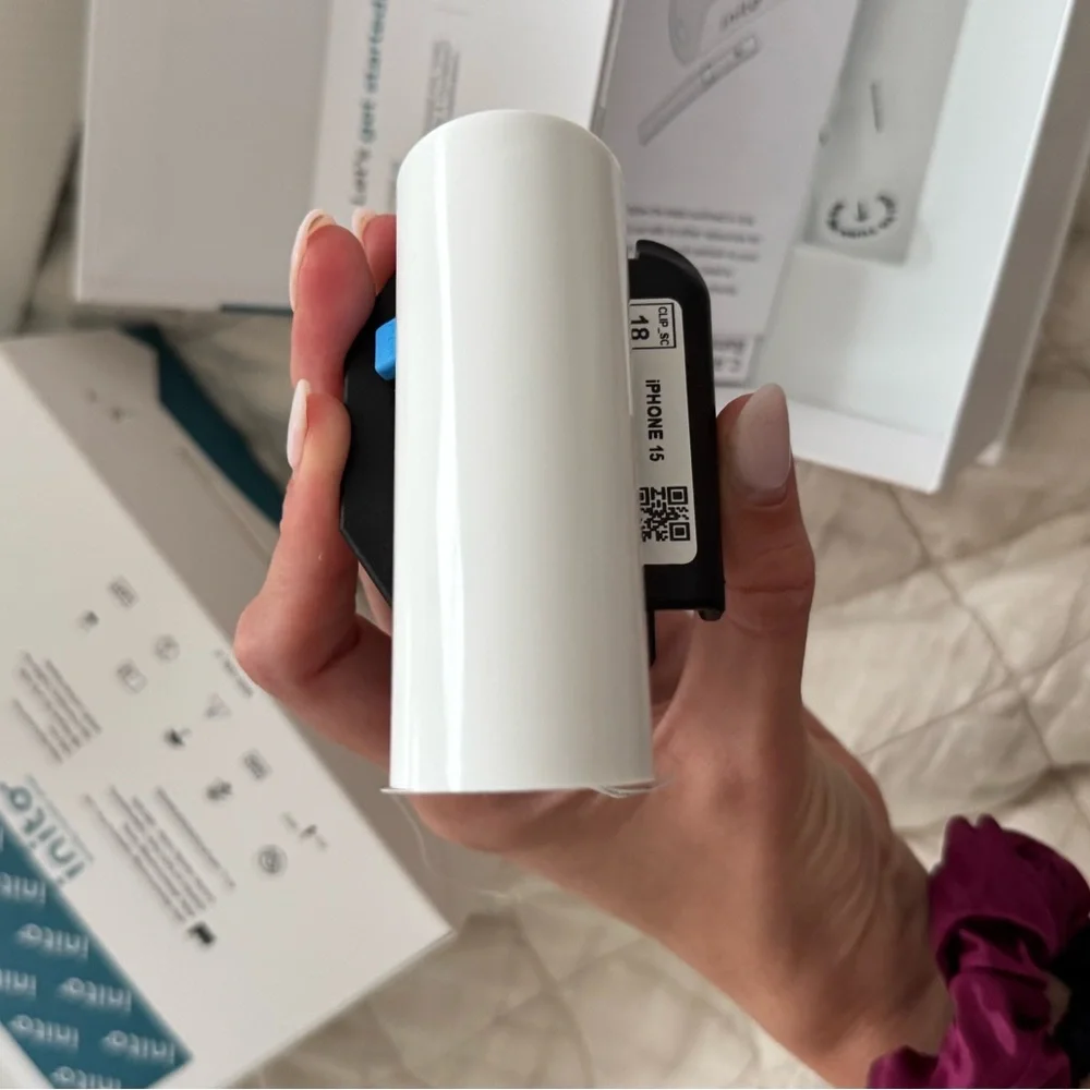 Inito Fertility Monitor iPhone 15 NEVER USED + 45 testing strips included - Picture 2 of 4